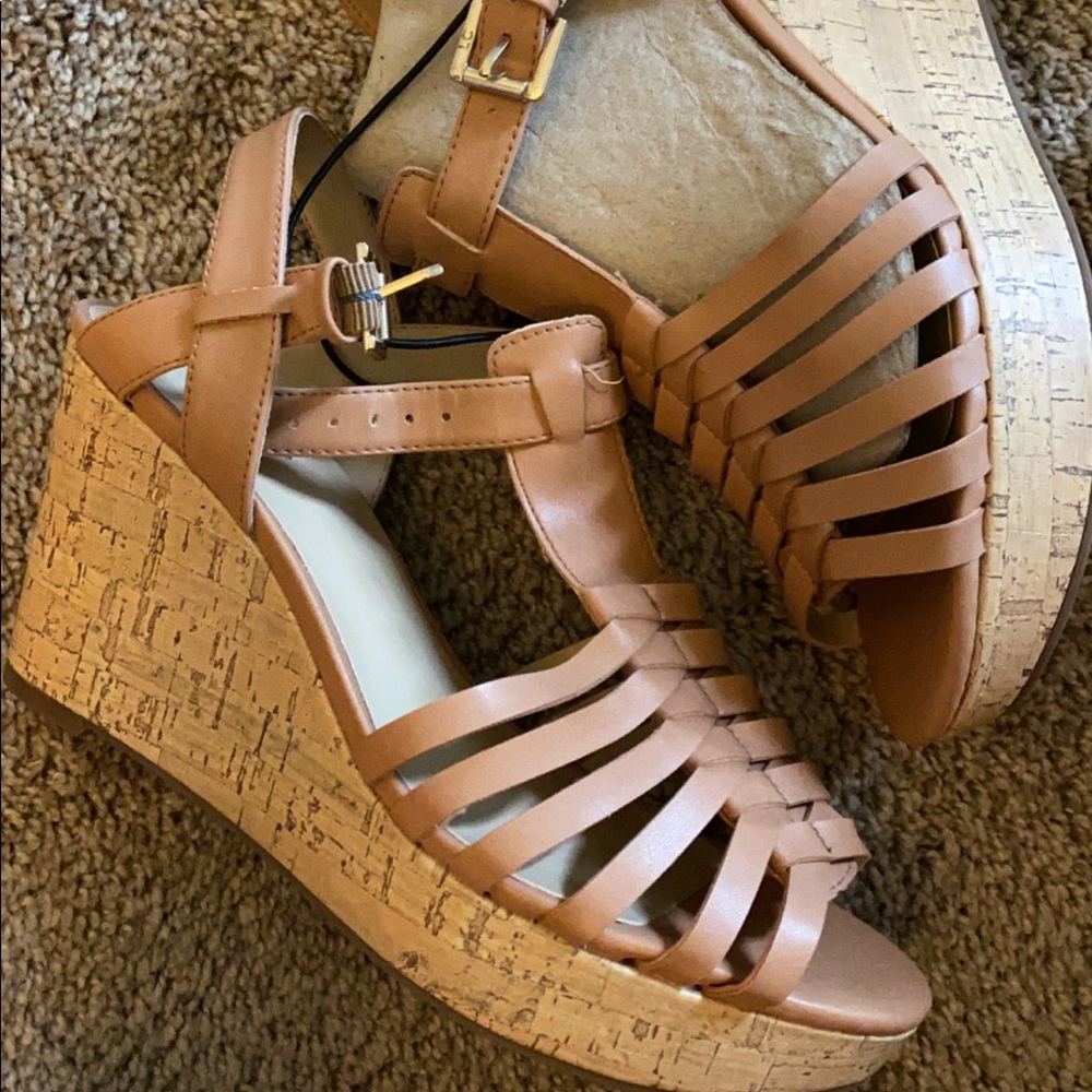 Liz Claiborne Wedge Sandals